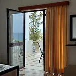 アパート Tinka In Sarandë