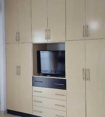 Tinka In Apartament *