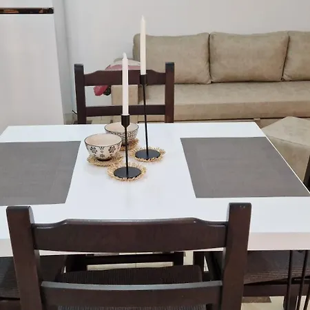 Apartament Tinka In Saranda