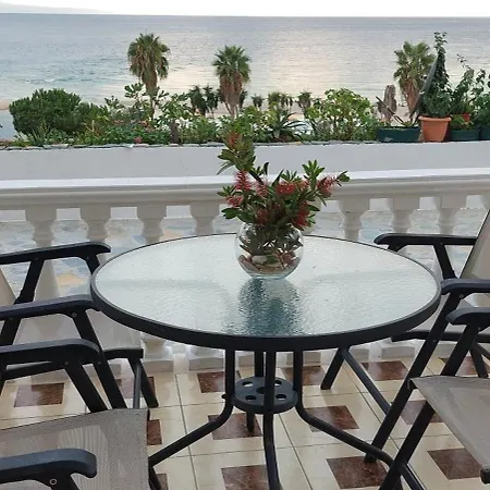 Tinka In Apartament Saranda